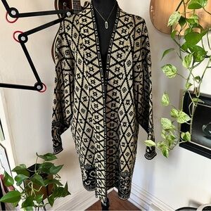 Vtg 80s/90s TR Bentley Woman Gold Black Cardigan - One Size